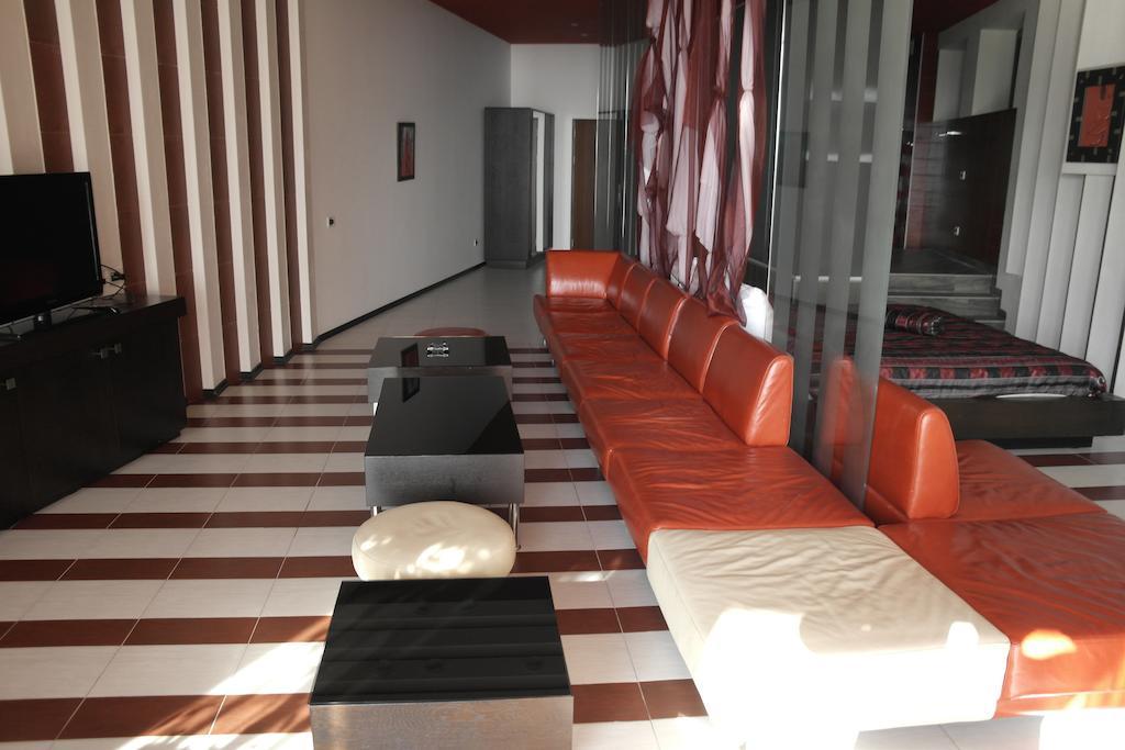 Akhtamar Hotel Cjsc Arzakan Zimmer foto