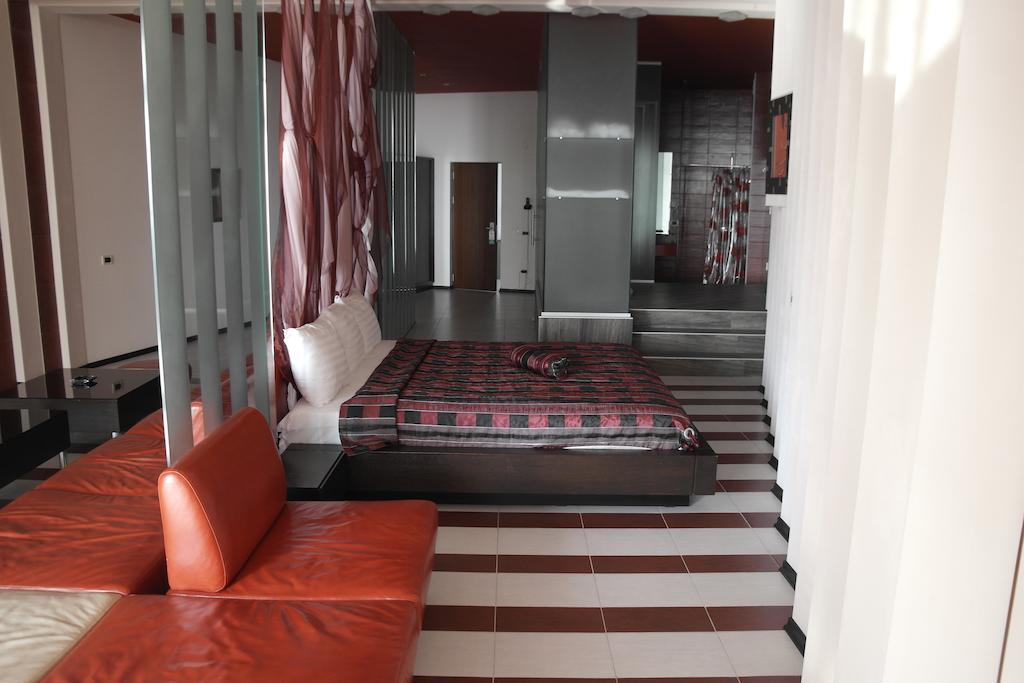 Akhtamar Hotel Cjsc Arzakan Zimmer foto