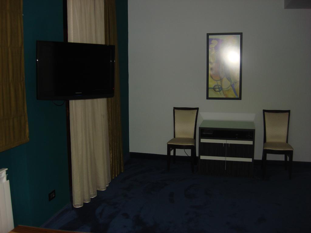 Akhtamar Hotel Cjsc Arzakan Zimmer foto